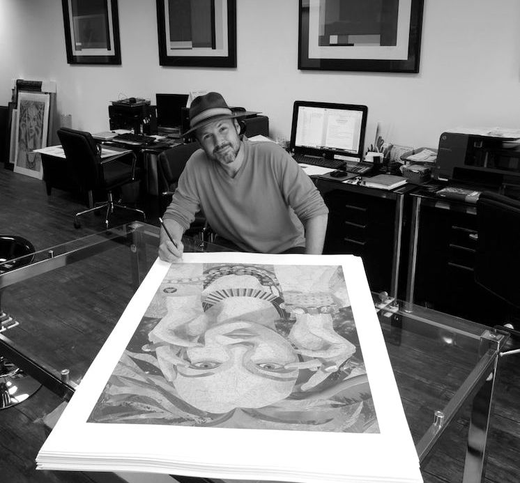 JM assina Mistress of the universe